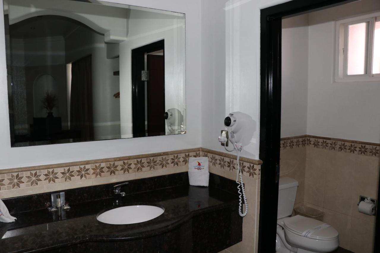 Motel Marina Marbella 提华纳 外观 照片