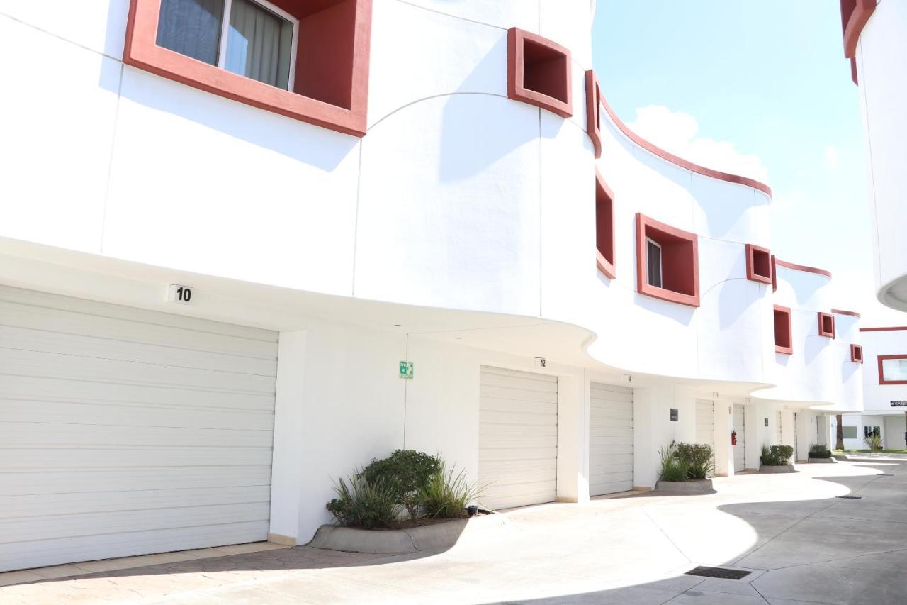 Motel Marina Marbella 提华纳 外观 照片